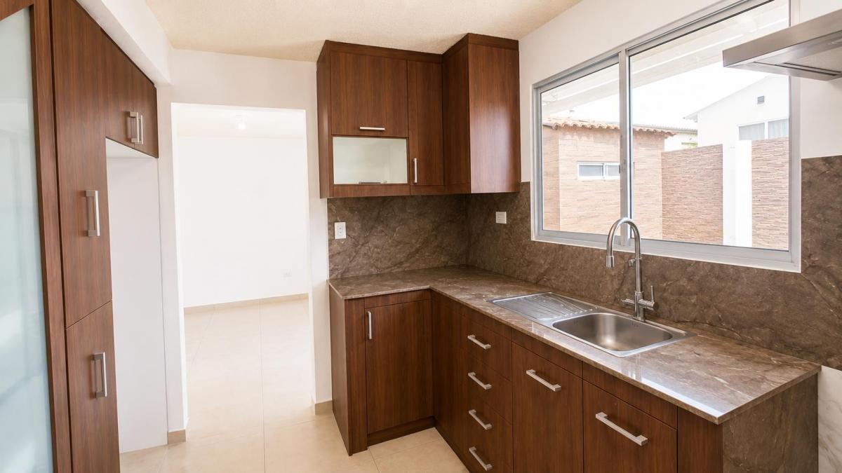 Casa en Venta 2 Plantas Villas del Rey Princesa Kate (Vicszo), Guayas — imagen 4