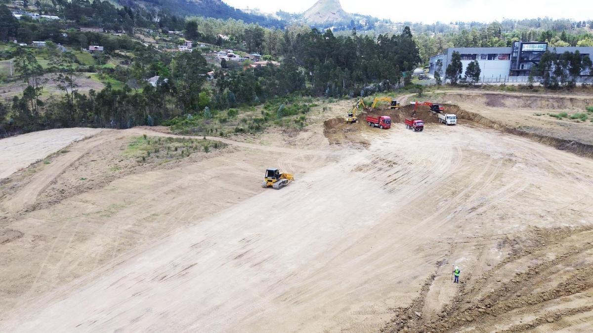 Vendo Terrenos Industriales en Cuenca, Azuay — imagen 4