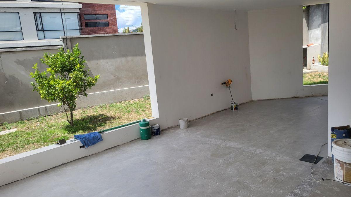 Vendo Propiedad en La Primavera Ideal Para Restaurante, Oficinas, Etc — imagen 4