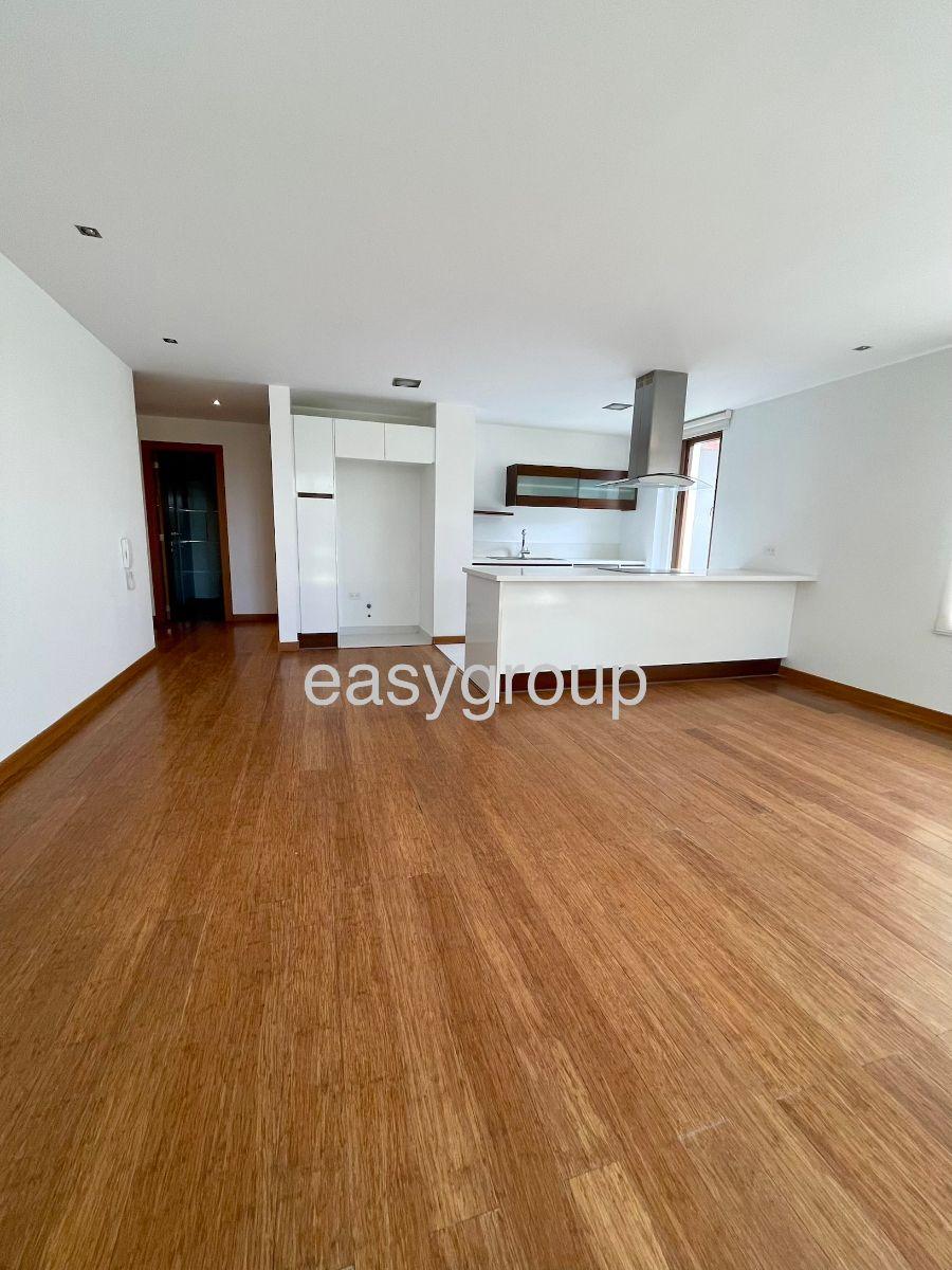 Departamento de 2 Dorm. con Jardín en Venta en Santa Lucía Alta Cumbayá — imagen 5