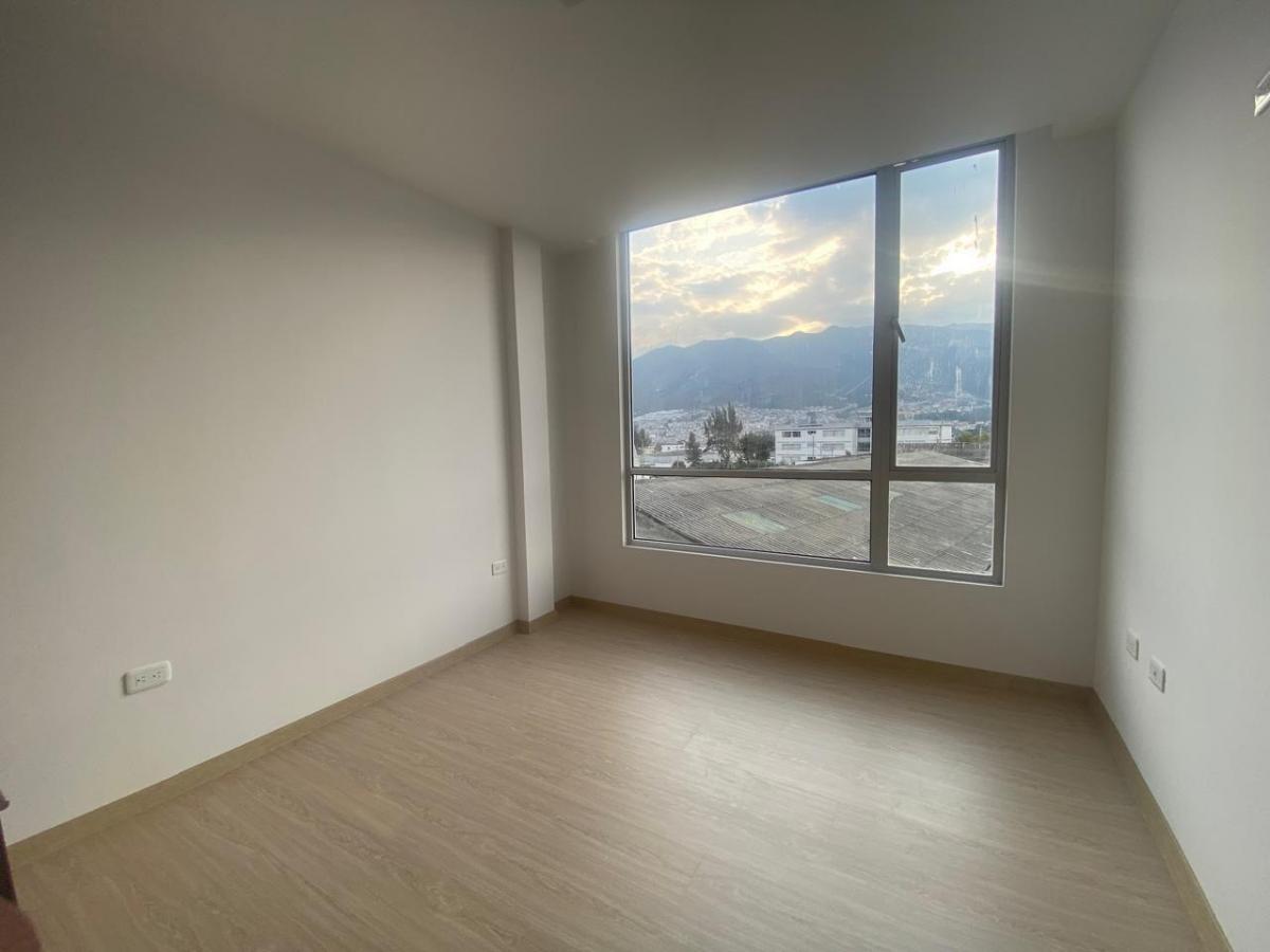 Hermoso Departamento de Venta Urbanización Sol de Oriente, Colegio Sek — imagen 7