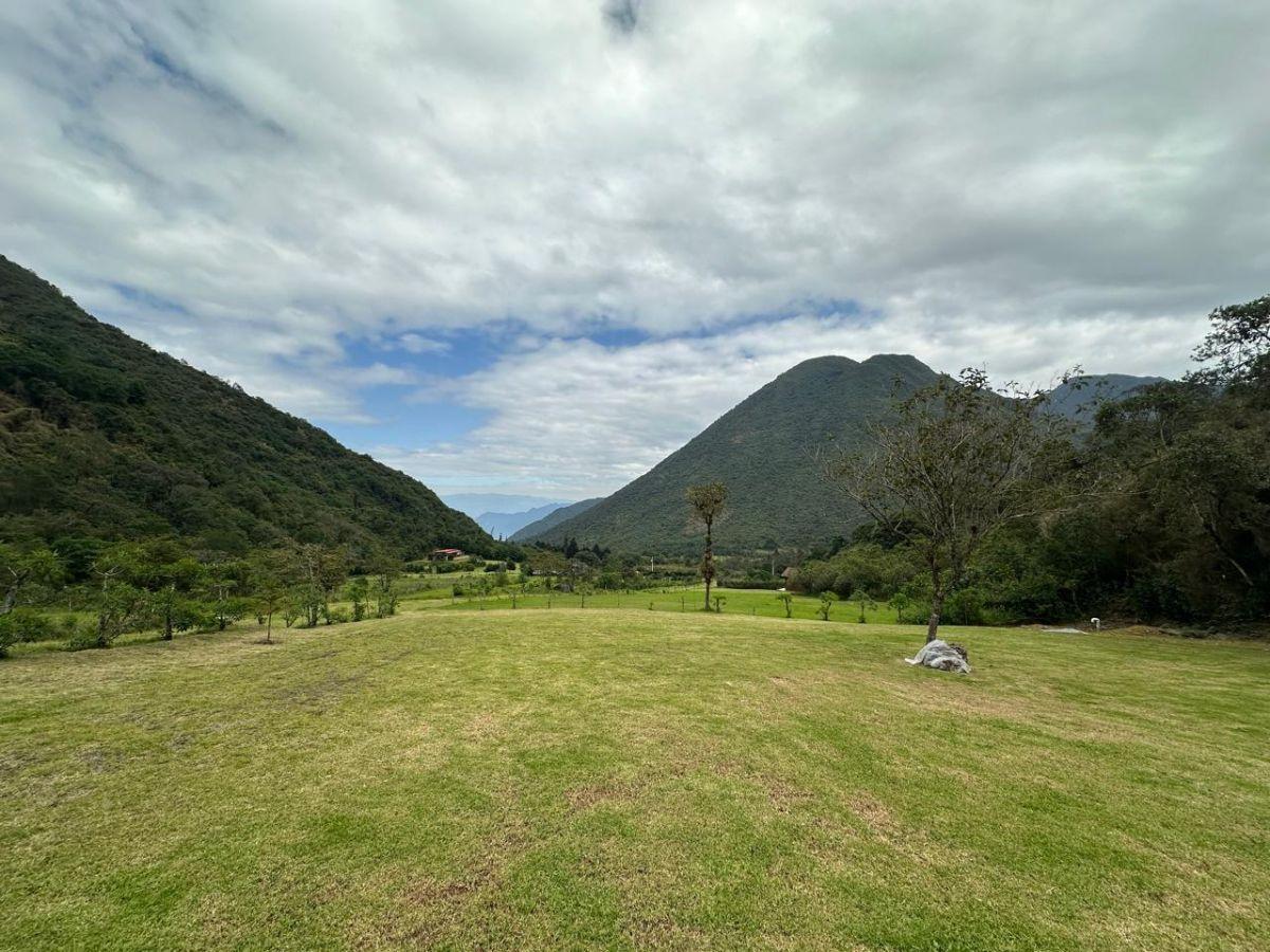 Quintas Campestres de Venta en Quito, Sector Crater del Pululahua — imagen 3