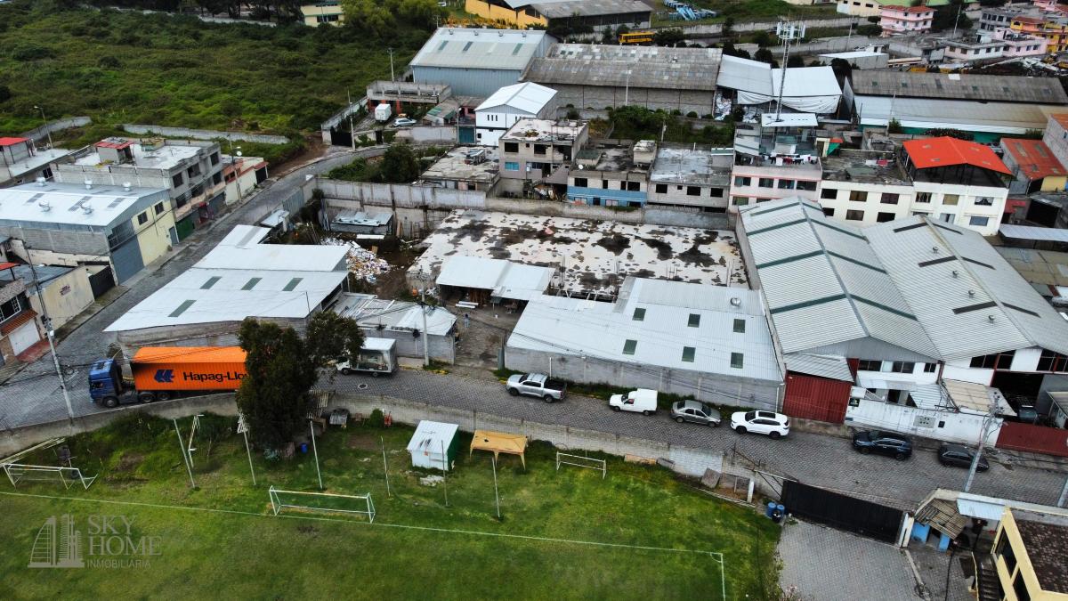 Venta Terreno Esquinero de 2.241 m² con Uso Industrial y Alto Potencial Comercial en Calderón — imagen 5