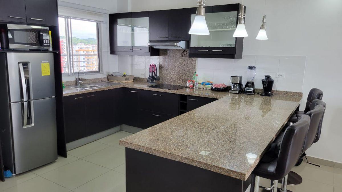 Departamento de Venta, Edificio Fountaine Blue, Tonsupa — imagen 5