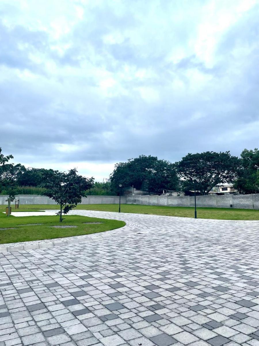 Hermoso Terreno de Venta en Urbanización Privada — imagen 3