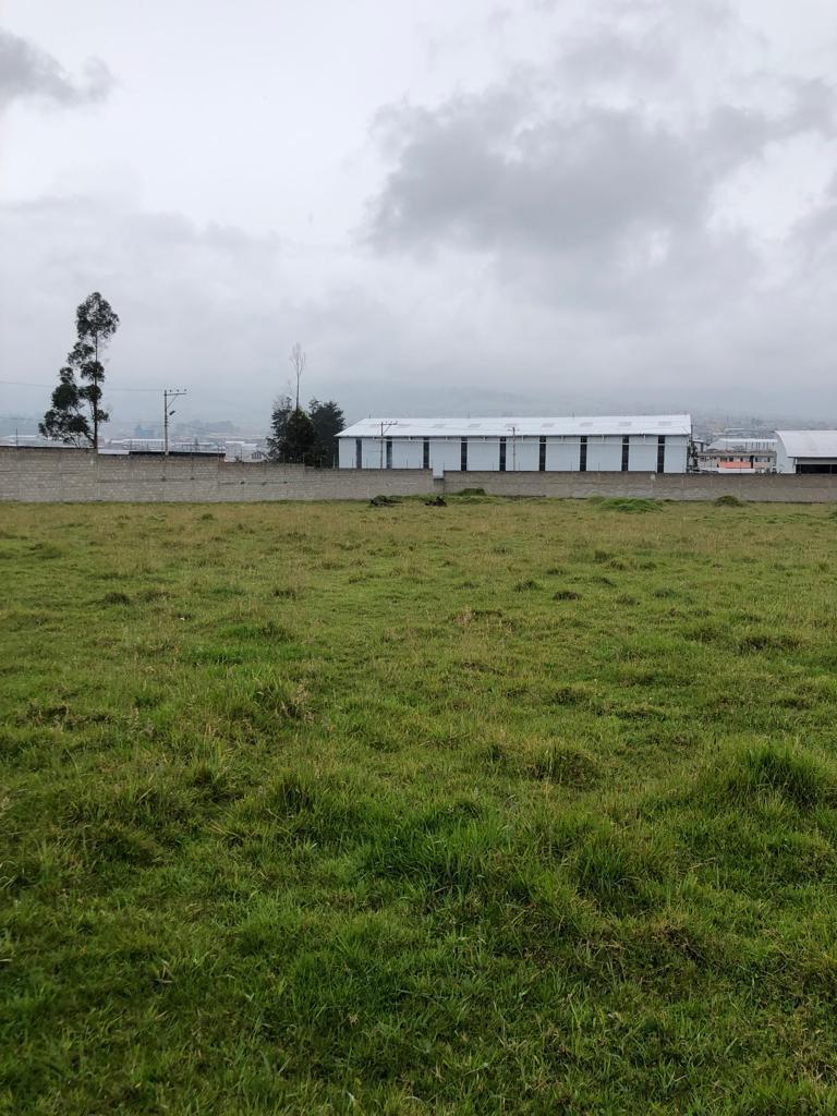 Vendo - Terreno Industrial - Sur de Quito — imagen 4
