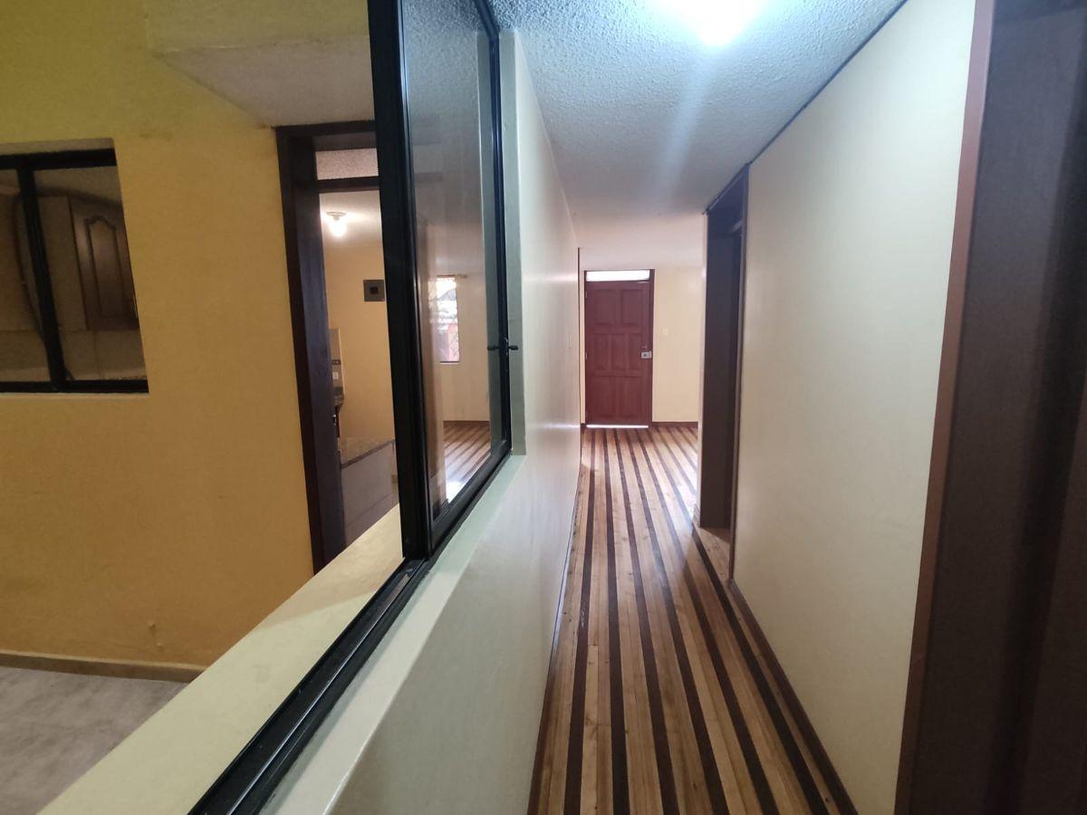 C/ Jardín del Valle, Departamento de 120 m² en Venta, Sector Monjas — imagen 3