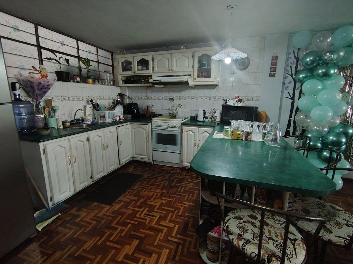 Venta Casa Rentera Sector 5 Esquinas Chimbacalle — imagen 4