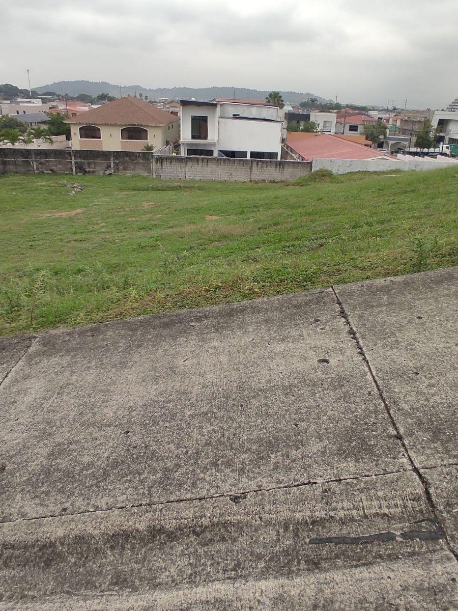 Terreno de 600 m² en Venta en El Norte de Guayaquil B. E, Guayas — imagen 4