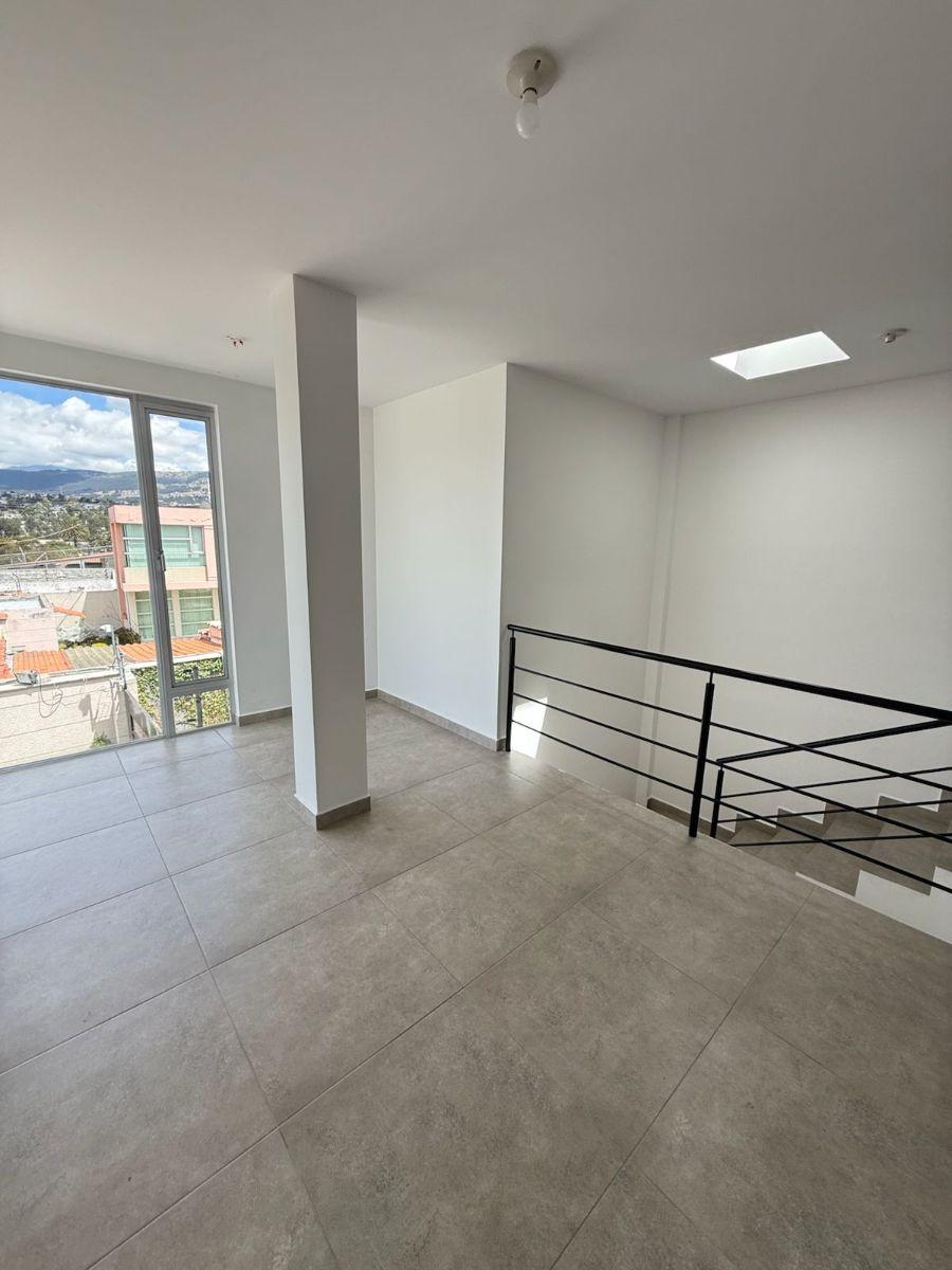 Venta Casa Tres Dorm. La Armenia Valle de Los Chillos — imagen 4