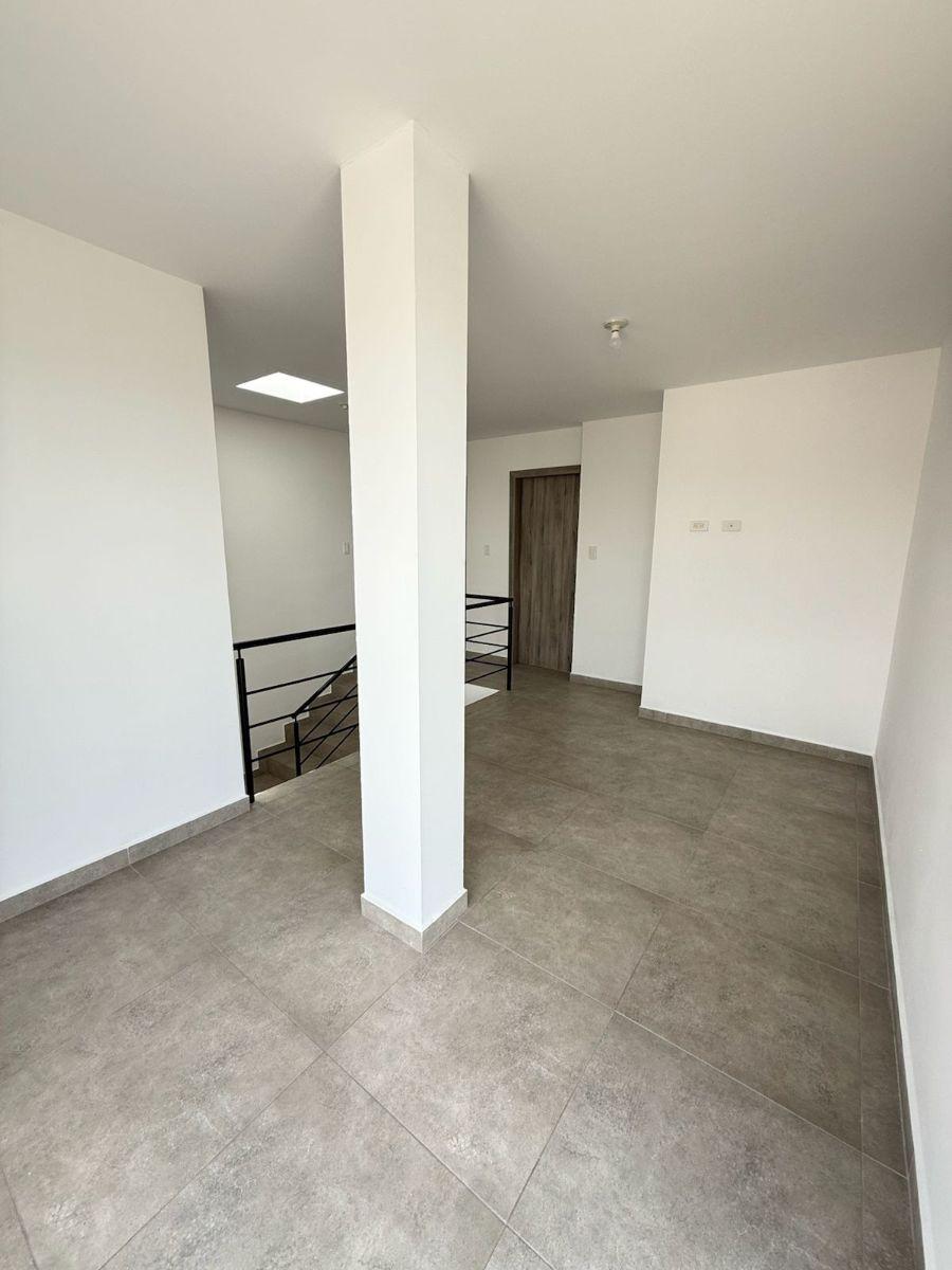 Venta Casa Tres Dorm. La Armenia Valle de Los Chillos — imagen 3