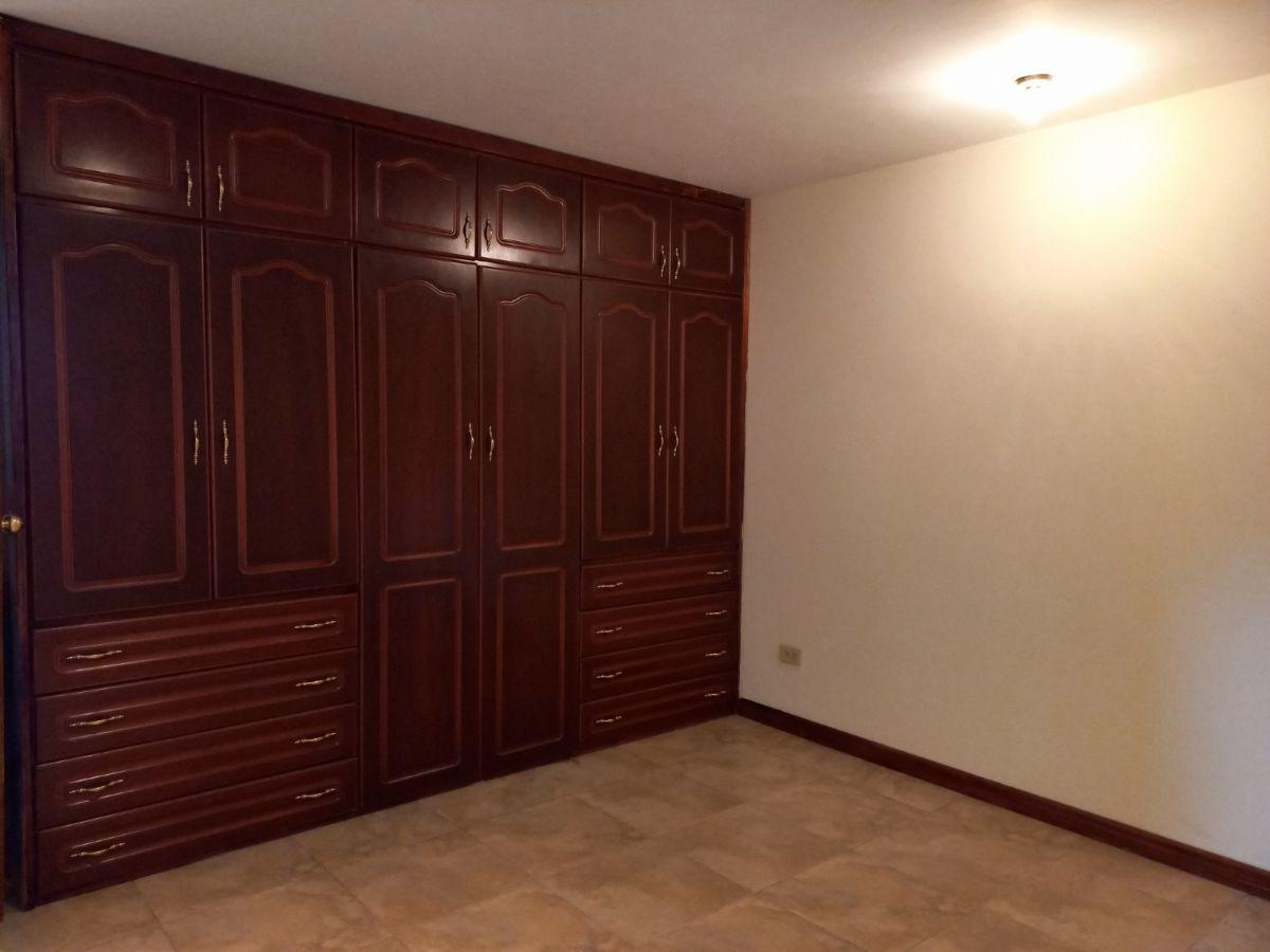 Casa Rentera en Venta Sector Uraba — imagen 5