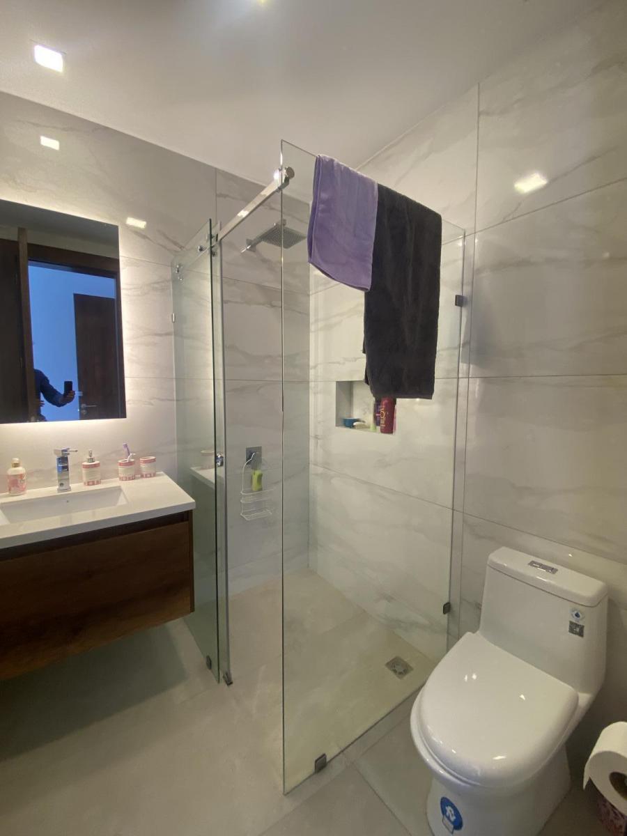 Departamento de Venta Dentro de Urbanización Algarrobos, Jardín, Vista, Amenities — imagen 3