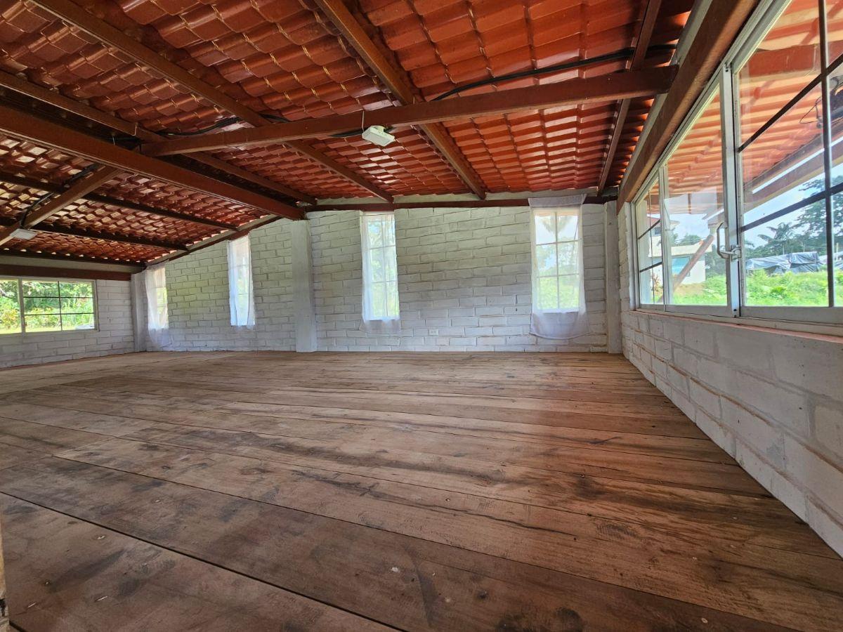 Casa en Venta – Urbanización Laureles I, Pedro Vicente Maldonado — imagen 4