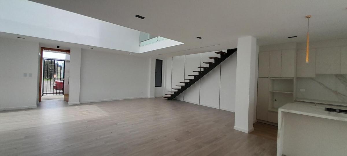 Casa a Estrenar de Venta en San Miguel de Conocoto. Provincia de Pichincha — imagen 5