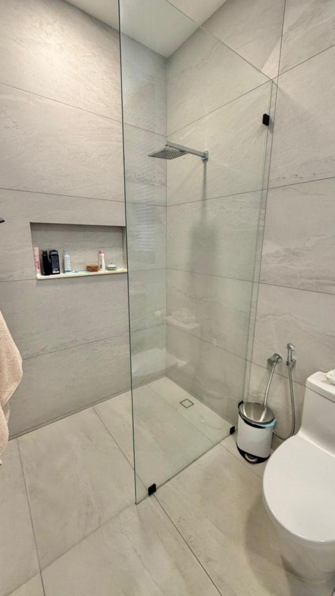 Aires de Batan Casa con 450 m² en Venta en Samborondón, 3 Habitaciones, Guayas — imagen 3
