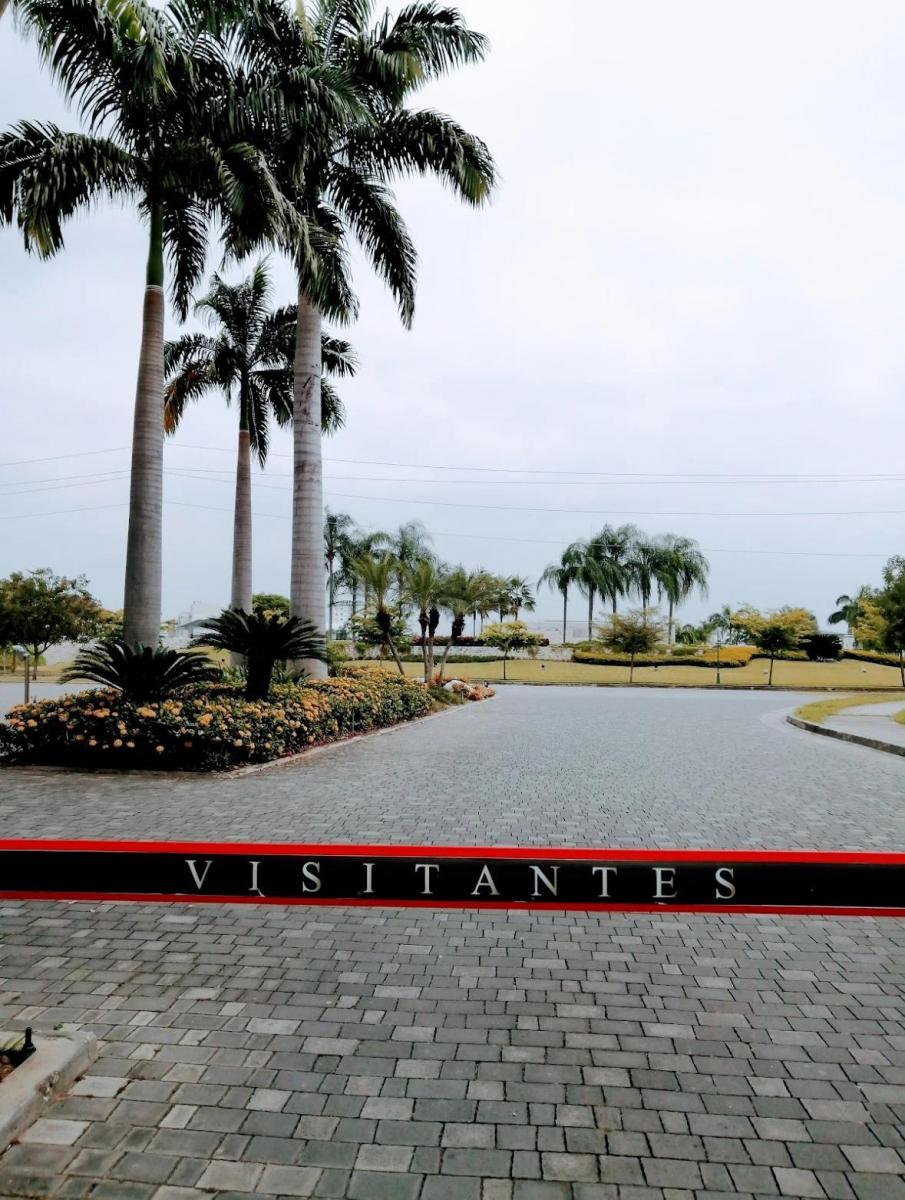 Terreno en Urb L’isola - Isla Mocolí, Guayas — imagen 4