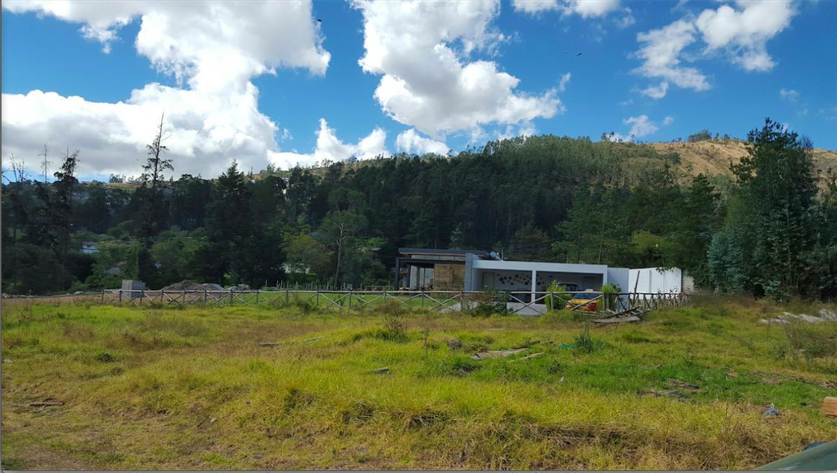 Tumbaco. Hermosa Urb. Privada. Ultimos Lotes de Venta. Linda Vista. Seguridad 24 H. Provincia de Pichincha — imagen 4