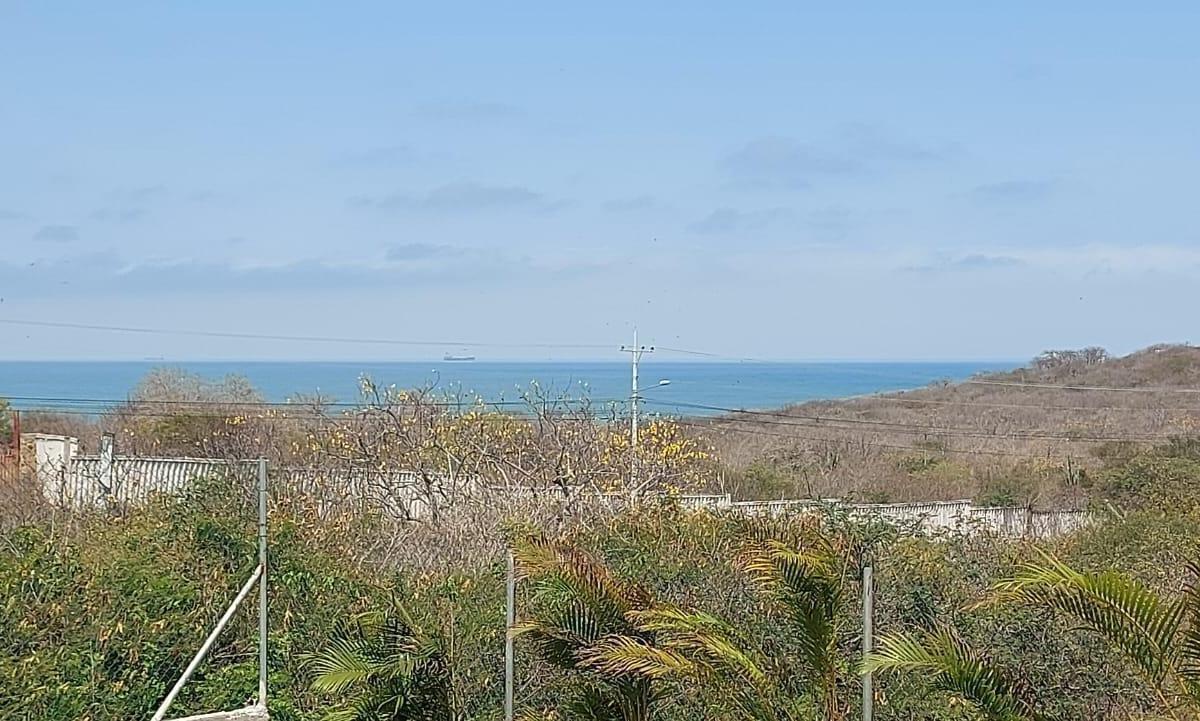 Casa con Piscina en Venta, Playas Villamil, Guayas — imagen 4