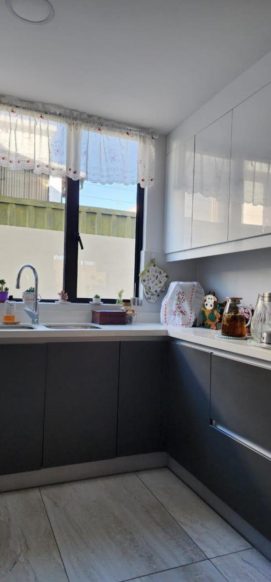 Vendo Casa Independiente Al Interior de un Edificio - La Primavera — imagen 5