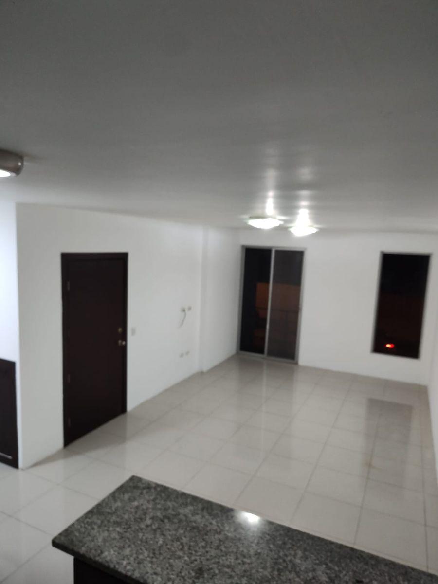 Vendo Departamento en Urb. Puerto Azul, Via a La Costa. Guayas — imagen 4