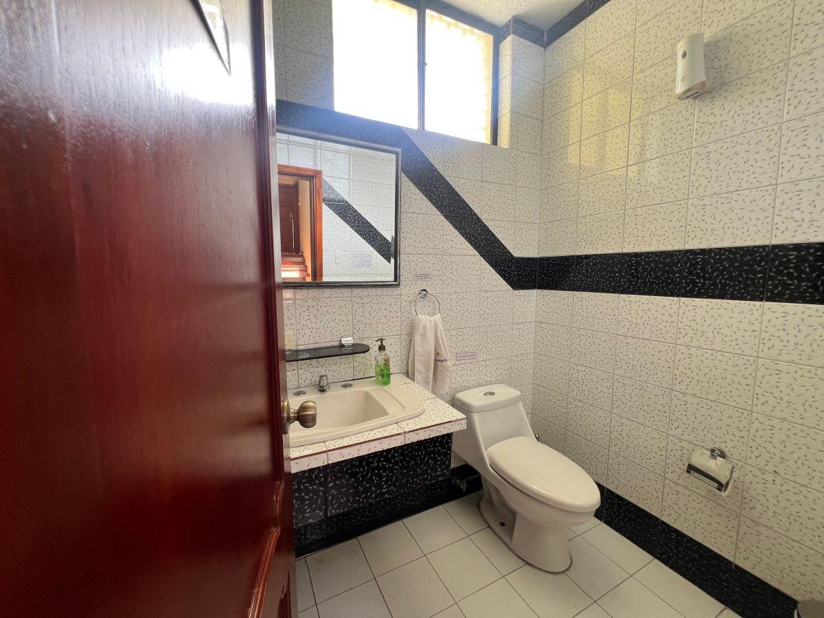 Excelente Casa Venta Urb. Campo Alegre — imagen 5