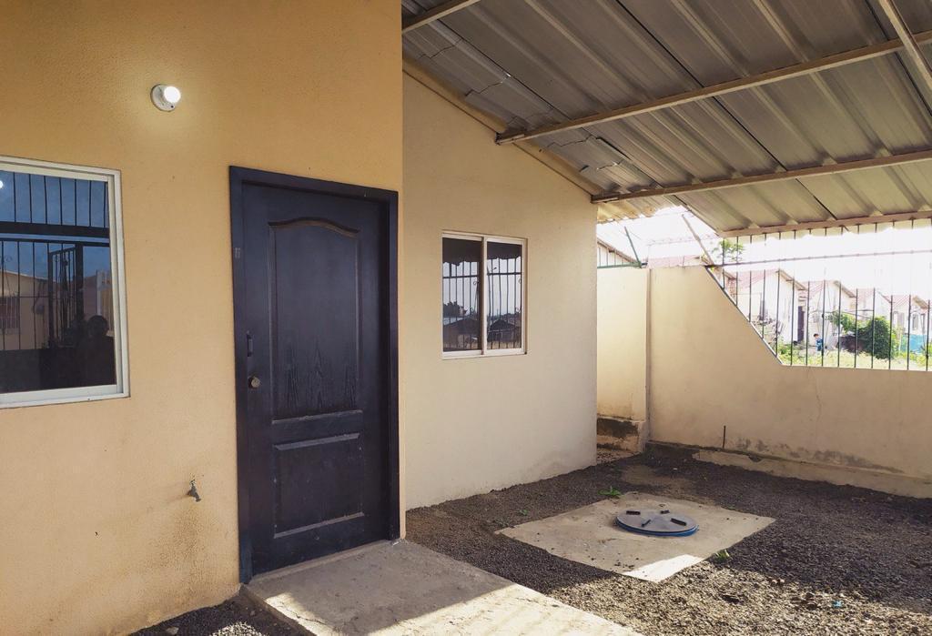 Casa en Venta en Urbanizacion Si Vivienda, Manabí — imagen 3