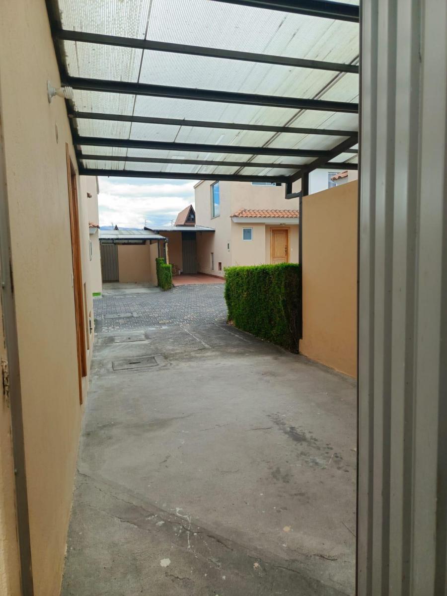 Vendo Casa Sector Dean San Jose del Valle - Los Chillos — imagen 5