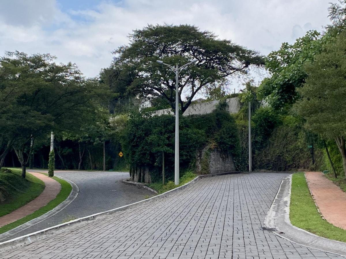 Terreno en Cumbayá — imagen 4