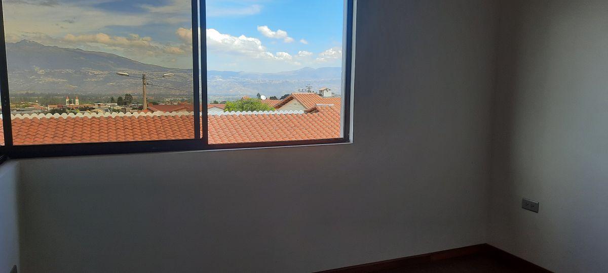 Vendo Casa de 100 m en Conjunto Seguro en Yaruqui — imagen 5