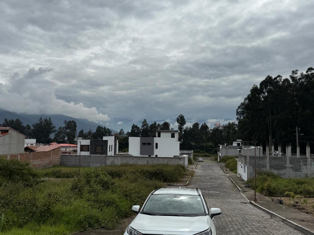 Terreno en Venta en Conocoto 256 m² — imagen 3