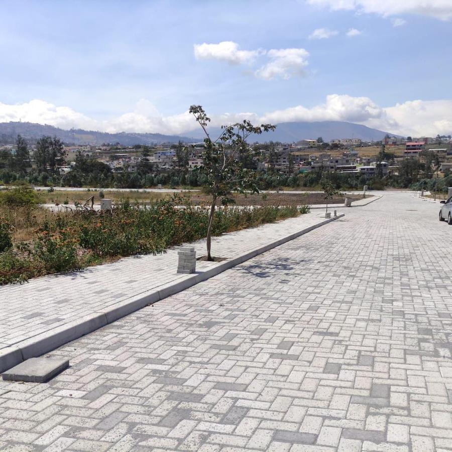Terreno en Venta en Conjunto Privado de 41 Lotes en Llano Chico Sector La Delicia — imagen 3
