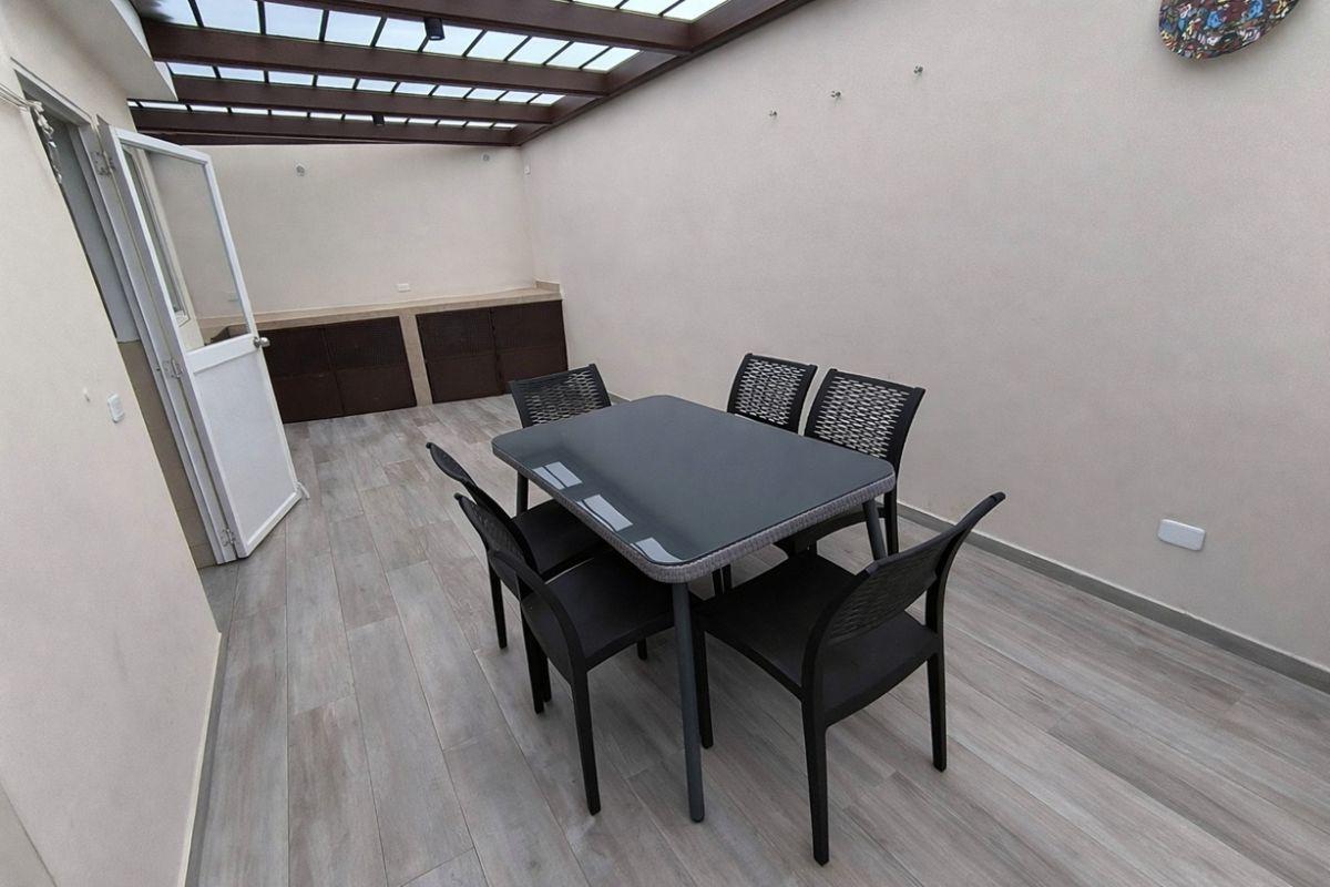 Casa con Suit, Jardines y Vista Al Valle - Nayon Tanda — imagen 5