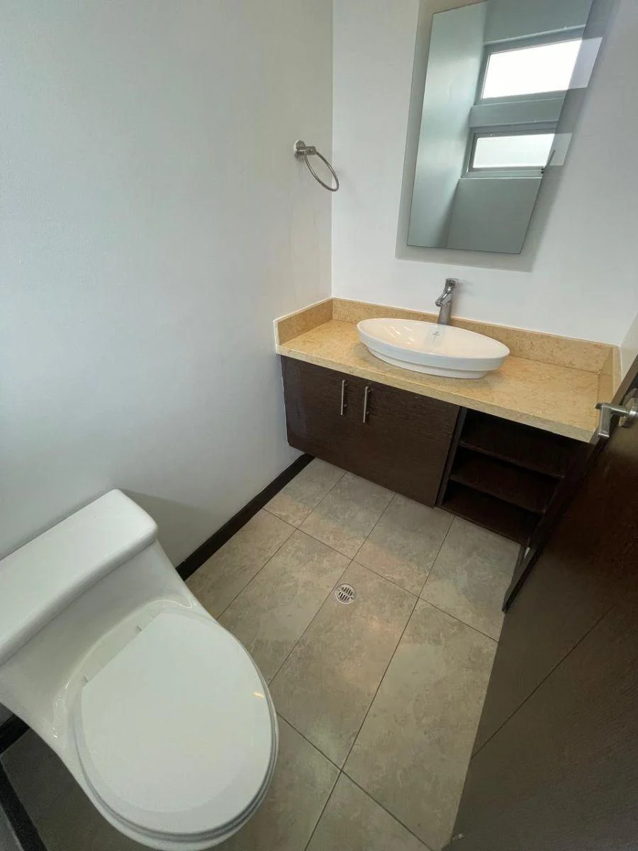 Casa de Venta Tumbaco, La Morita, Conjunto Privado, Moderna, Patio Bbq Interior — imagen 4