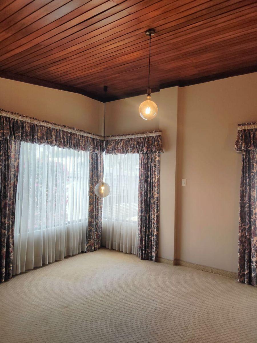Vendo o Rento Casa Independiente en Miravalle (Cp) — imagen 3