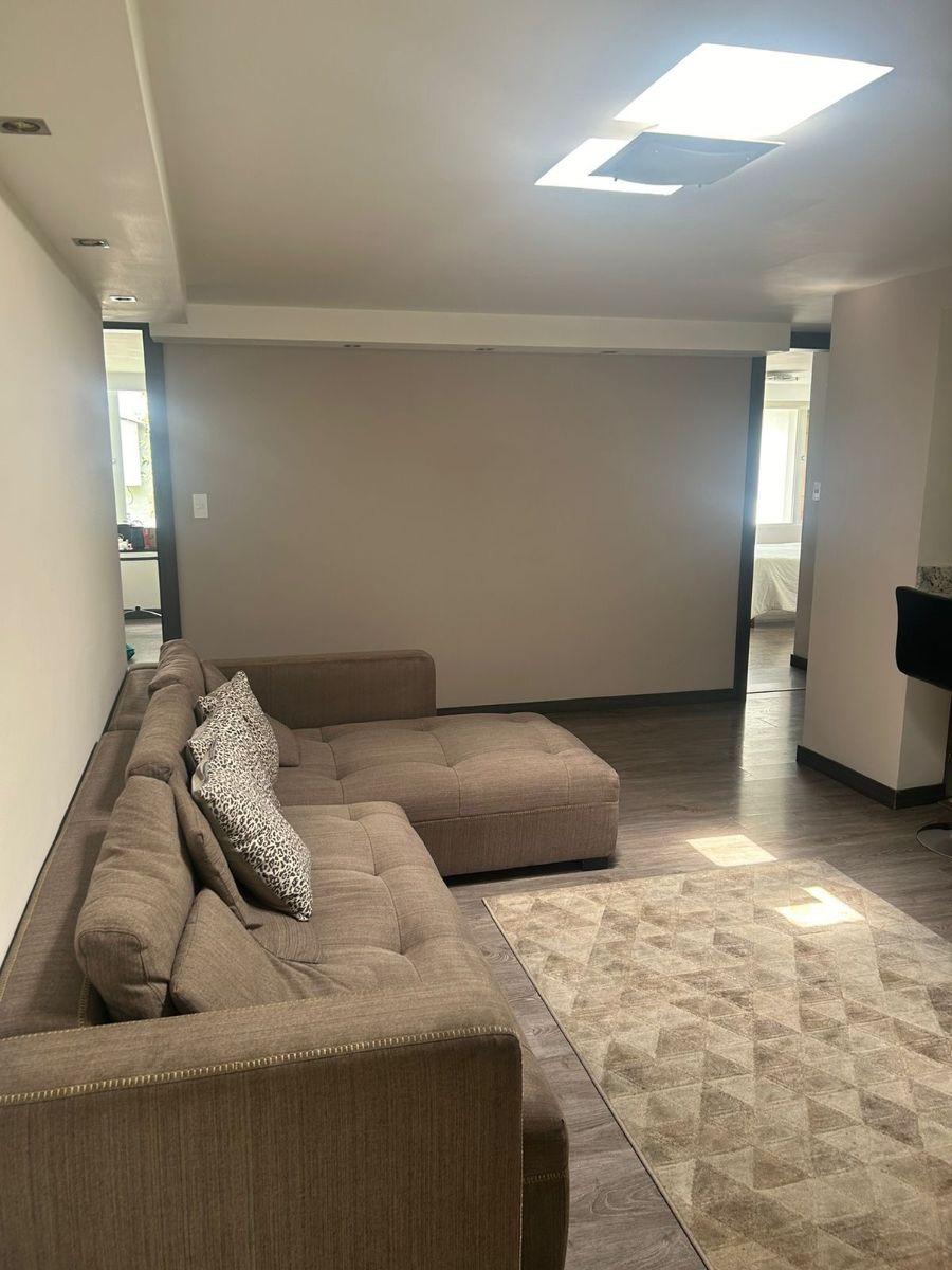 Casa de Una Sola Planta de 230 m Totalmente Remodelada — imagen 5