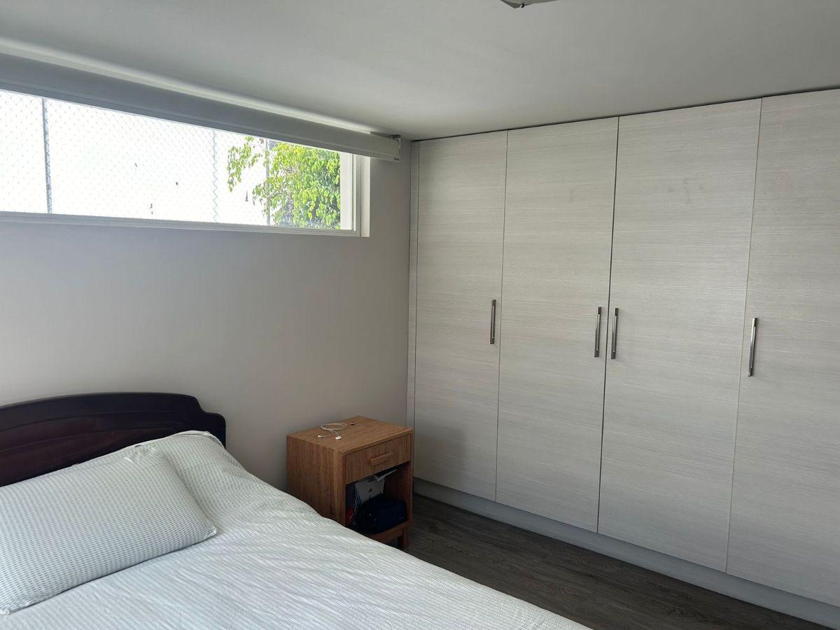 Casa de Una Sola Planta de 230 m Totalmente Remodelada — imagen 3