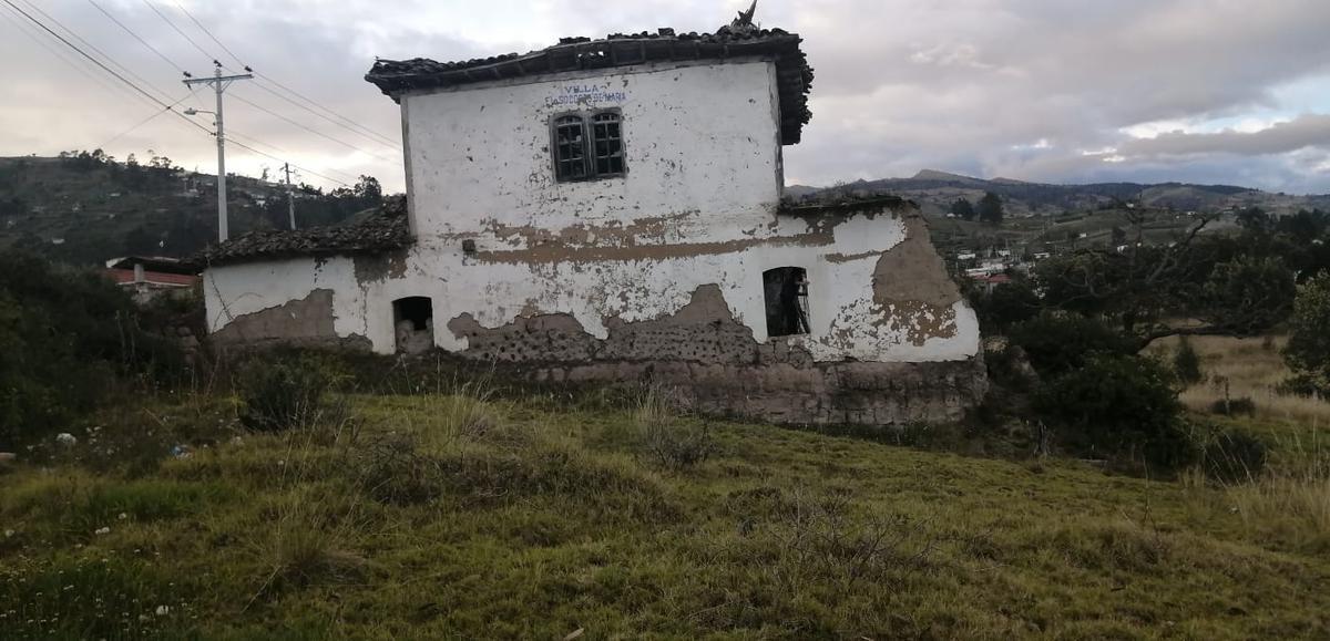 Macrolote en Venta Constantino Fernandez. Ambato!, Tungurahua — imagen 5