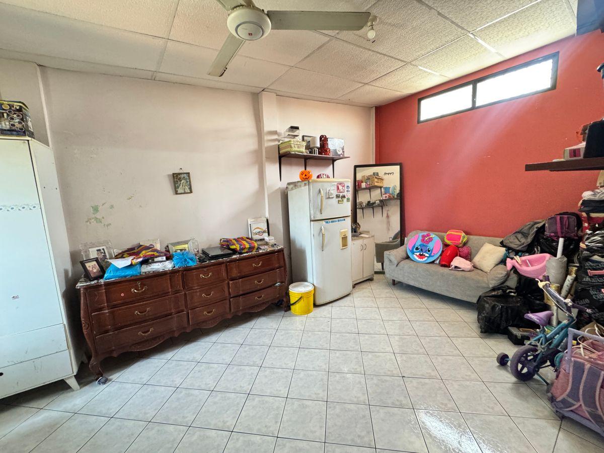 Venta de Casa Multifamiliar o Rentera en Samanes 2, Guayas — imagen 5