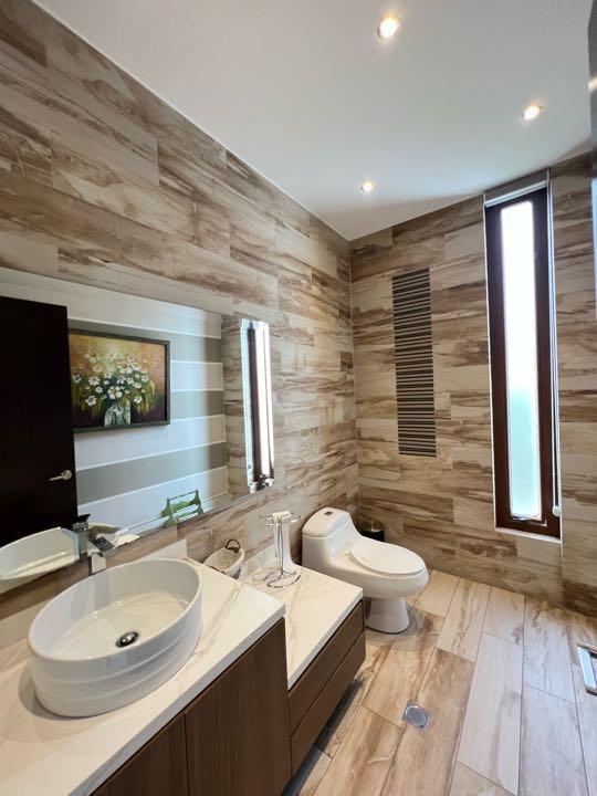 Oportunidad Venta Hermosa Casa 4 Dorm. Calderón Lujo — imagen 4