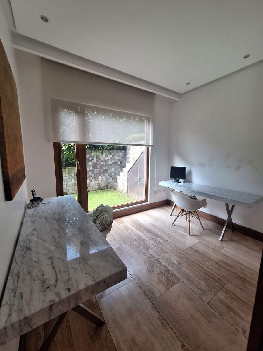 Venta Casa de Lujo Tumbaco Sector La Viña — imagen 5