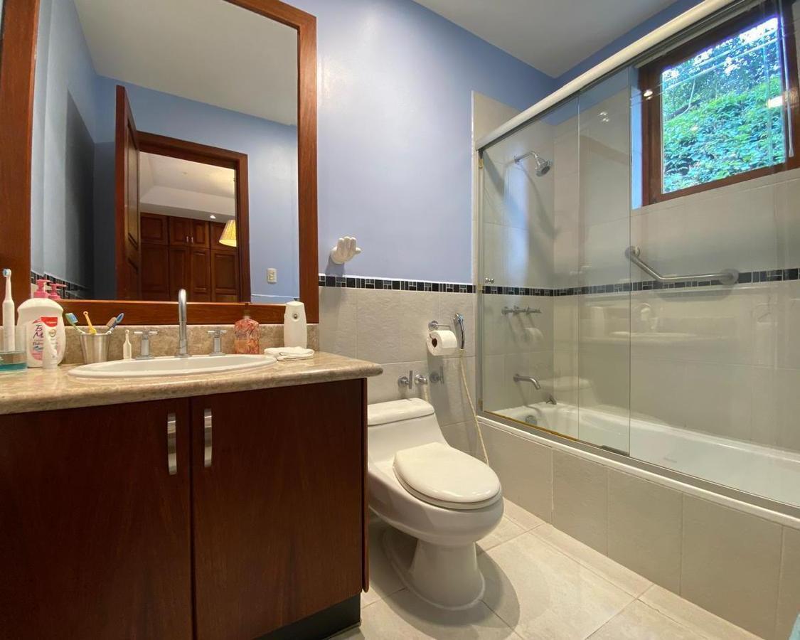 Vendo Hermosa Casa Dentro de Urbanización — imagen 3