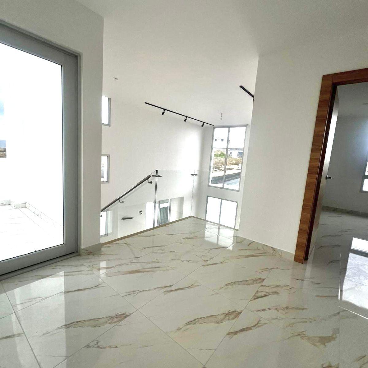 Casa de Venta Urb Cristal Azul 200 m de Terreno 137 m de Construccion $165.000, Manabí — imagen 3