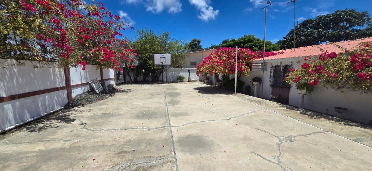 Vendo Casa + Suite Salinas 500 m² Oportunidad Frente Colegio Rubira $118k — imagen 3