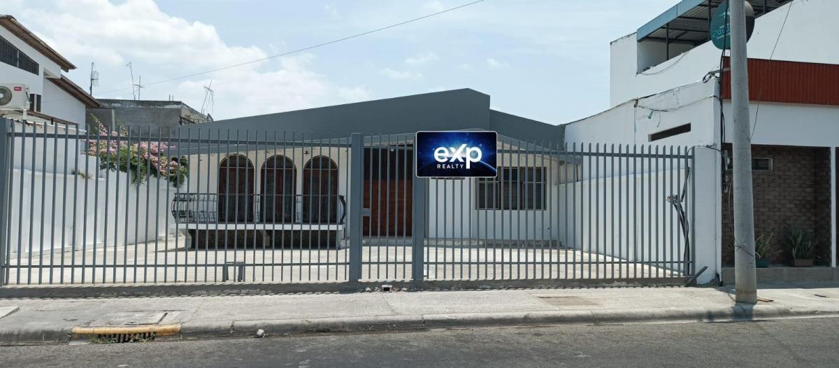 Se Vende Casa en Portoviejo, Calle Tennis Club, Manabí — imagen 3