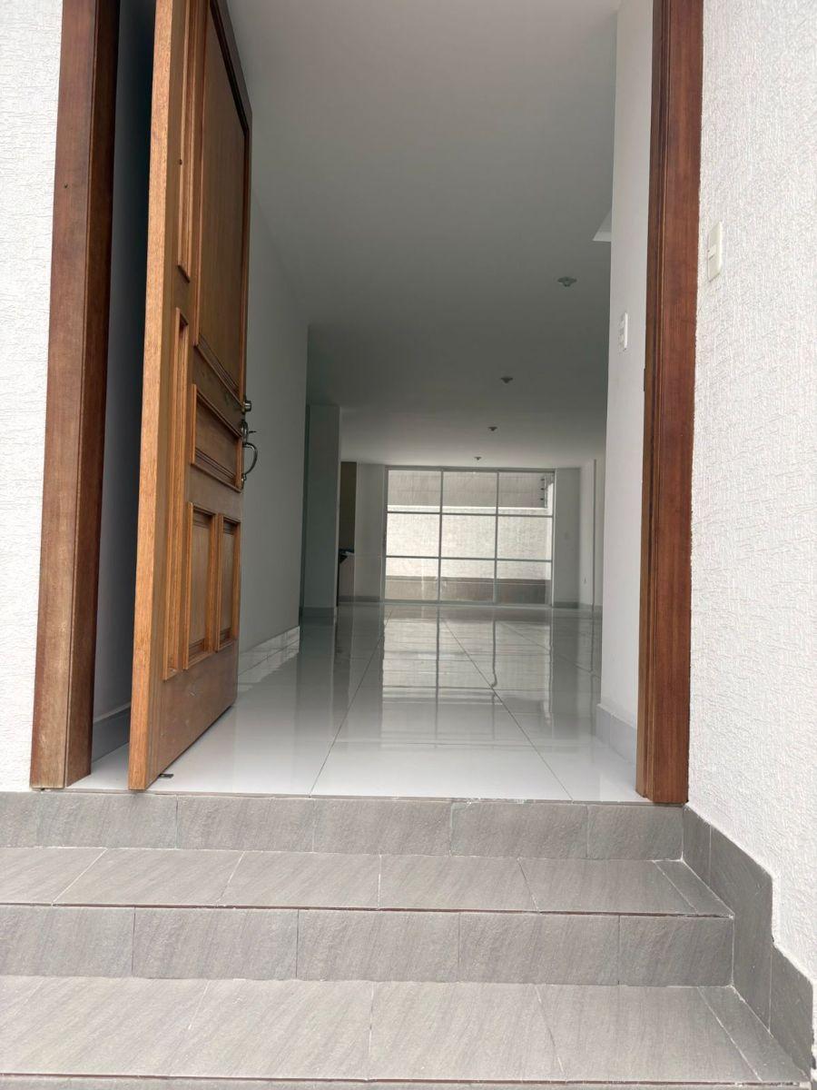 Casa 4 Habitaciones - Cashapamba 1 (Habitación en Planta Baja) — imagen 5