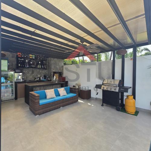 Se Vende Casa en Urb. Portofino vía a La Costa Km 11.5, Guayas — imagen 4