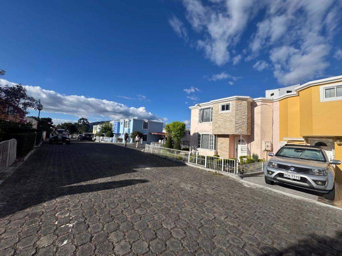 Casa en Venta Sangolqui 146 m² — imagen 4