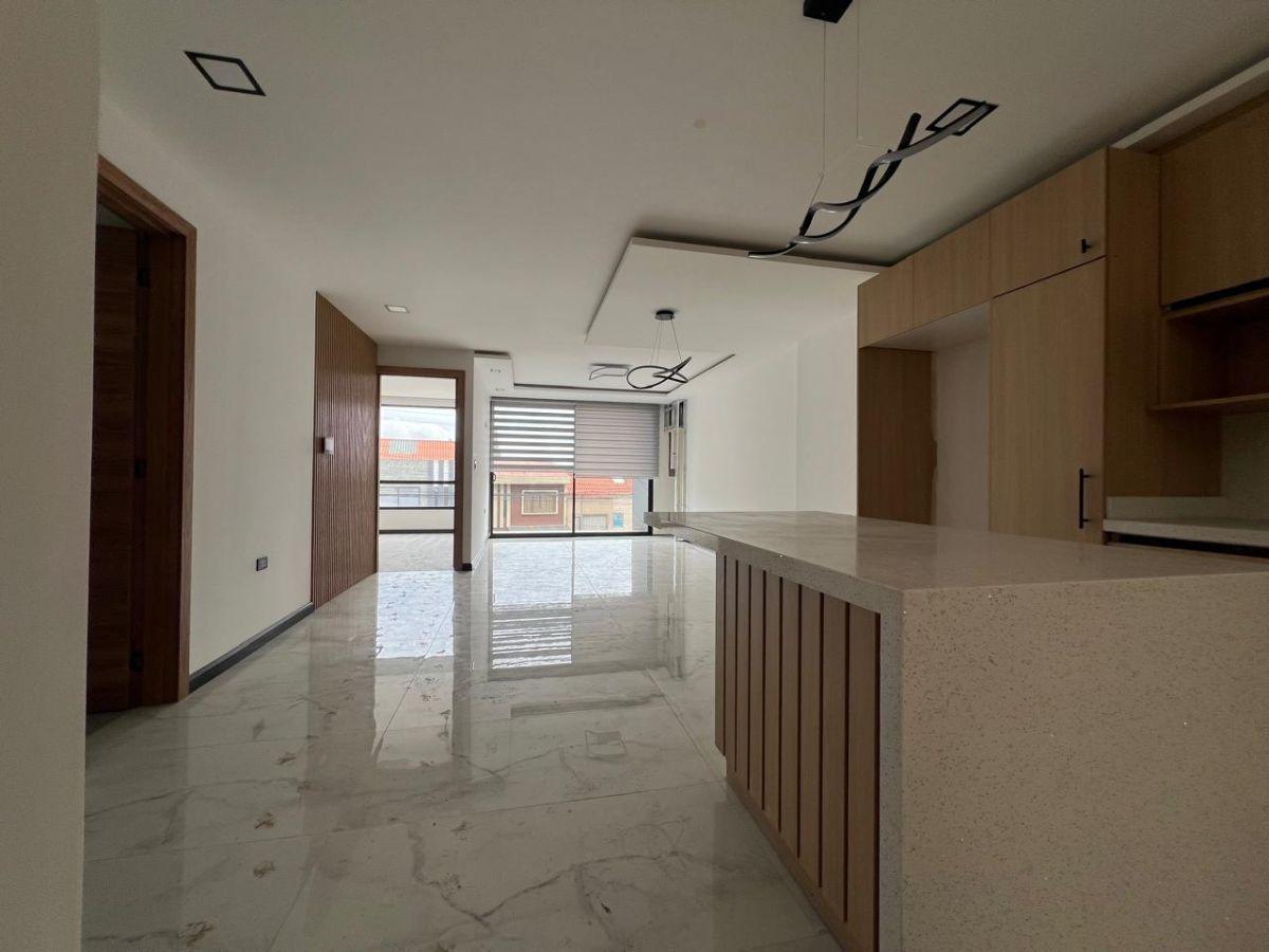 En Venta Departamento Tres Dorm. Acabados de Lujo - Cuenca, Azuay — imagen 9