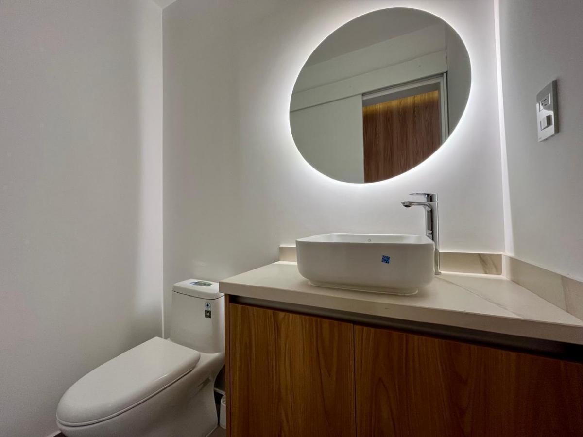Loft en Venta por Estrenar - Sector Quito Tenis Area Social con Acceso a Patio Privado Descripción L — imagen 4